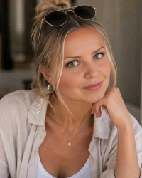 Нина